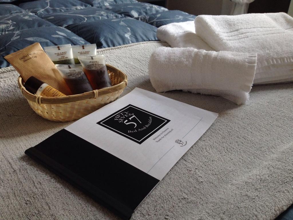 B&B Fifty Seven Firenze Esterno foto